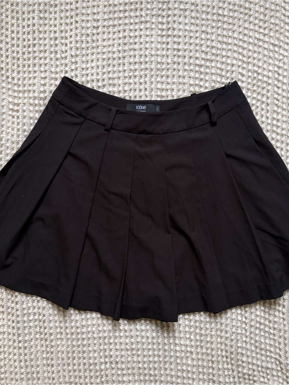 NWT Black Pleated A-Line Skirt
